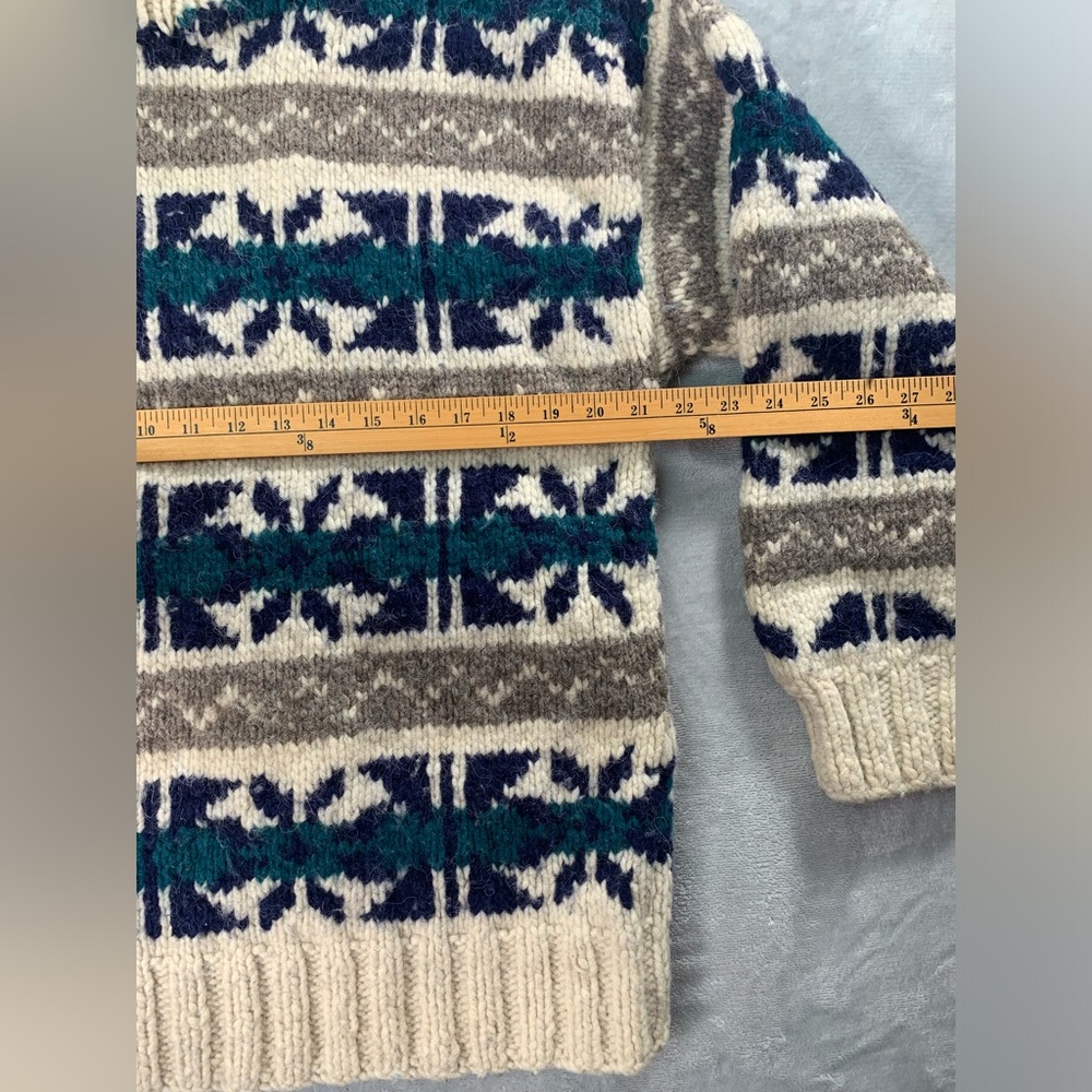 Men's Cream and Navy Patterned Crewneck Sweater - Picture 5 of 11